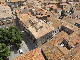 Logis Hotel Yseria - Historical Center