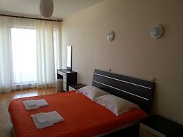 Lighthouse Luxe Estate Apart & Villas