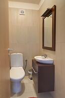 Lighthouse Luxe Estate Apart & Villas