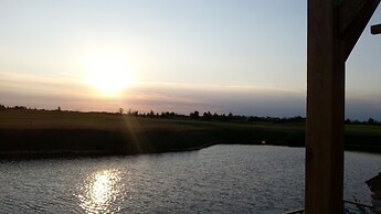 Lighthouse Luxe Estate Apart & Villas