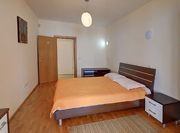 Lighthouse Luxe Estate Apart & Villas