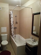 Lighthouse Luxe Estate Apart & Villas