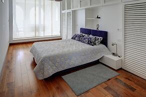 Lighthouse Luxe Estate Apart & Villas