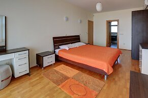 Lighthouse Luxe Estate Apart & Villas