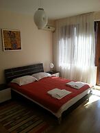 Lighthouse Luxe Estate Apart & Villas