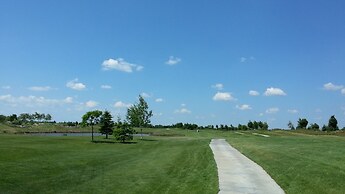 Lighthouse Luxe Estate Apart & Villas