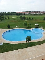 Lighthouse Luxe Estate Apart & Villas