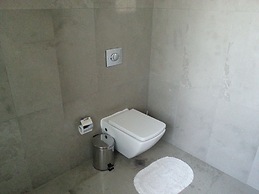 Lighthouse Luxe Estate Apart & Villas