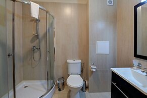 Lighthouse Luxe Estate Apart & Villas