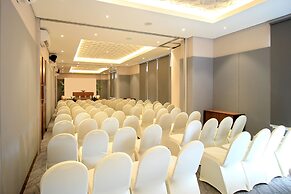 Batiqa Hotel Darmo - Surabaya