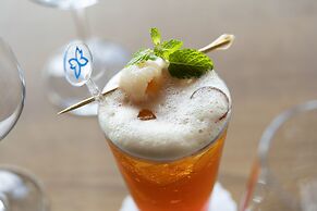 Batiqa Hotel Darmo - Surabaya