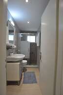 Vanessa's Rooms & Apartments