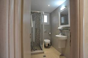 Vanessa's Rooms & Apartments