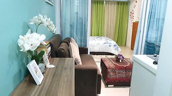 Family Condo by IA at Azure Urban Resort Residences