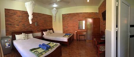 Nhat Quang Family Beach