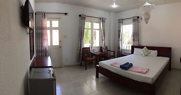 Nhat Quang Family Beach