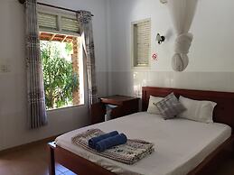 Nhat Quang Family Beach