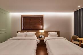 Pyeongchang Hotel The Maru