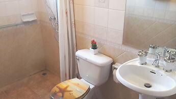 4 Bedroom House & Private Pool Pattaya