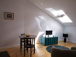 Cacilhas Guest Apartments