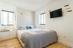 Alfama Loft Studio Loft Apartment w/ River View - by LU Holidays