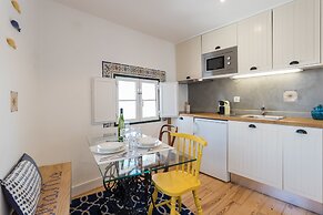 Alfama Loft Studio Loft Apartment w/ River View - by LU Holidays