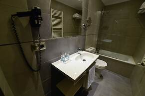 Apartamentos Turisticos LLanes