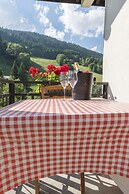 Chalet Bluebell