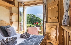 Chalet Bluebell