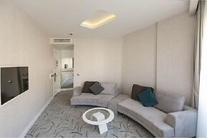 White Line Boutique Hotel