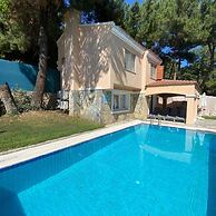 Pine Club Apart Hotel