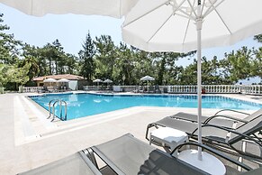 Pine Club Apart Hotel