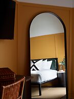 The Chicago Hotel Collection - Wrigleyville