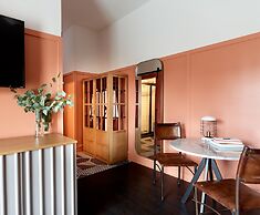 The Chicago Hotel Collection - Wrigleyville