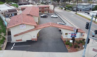 New American Inn and Suites