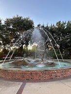 Mar Bay Motel &Suites