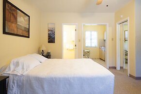 Mar Bay Motel &Suites