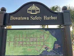 Mar Bay Motel &Suites