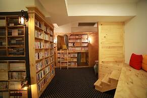 Book Home Gyeongju