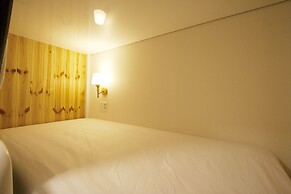 Book Home Gyeongju