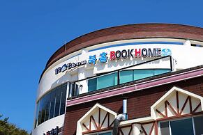 Book Home Gyeongju