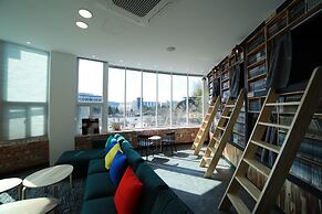 Book Home Gyeongju