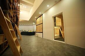 Book Home Gyeongju