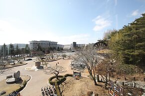 Book Home Gyeongju