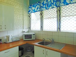 Twin Waters Beach Baches