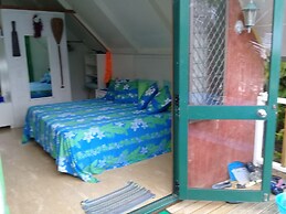 Twin Waters Beach Baches