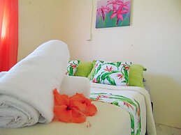 Twin Waters Beach Baches