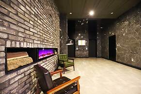 Dongducheon Hotel The Gray