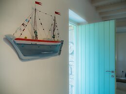 My Little House - Family House with Private Terrace