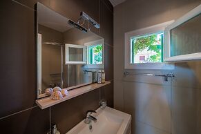 My Little House - Family House with Private Terrace